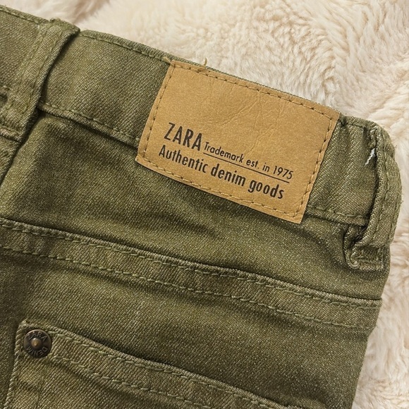 Zara boy toddler Jean style pants in olive green size 12-18 months - Picture 6 of 10